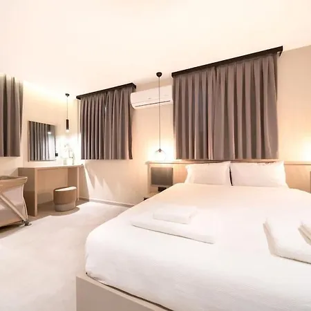 Havuzlu Korunakli Oezel Фетхие