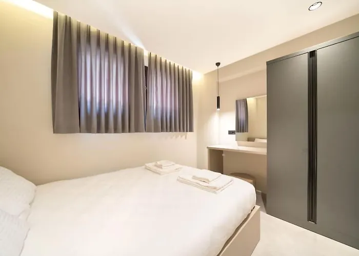 Havuzlu Korunakli Oezel Вилла